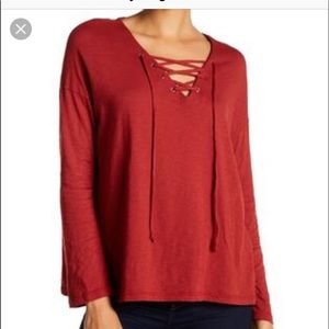 Sunnyside long sleeve v neck top